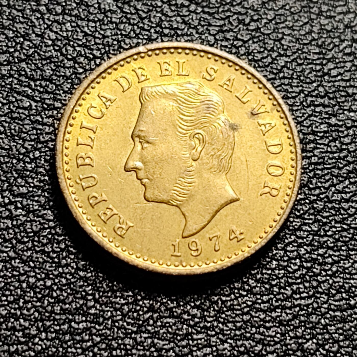 泉币菌-第51场-各国散币场 少见 萨尔瓦多1974年2分 莫拉桑将军 发行一年 镍黄铜币 硬币 17mm 