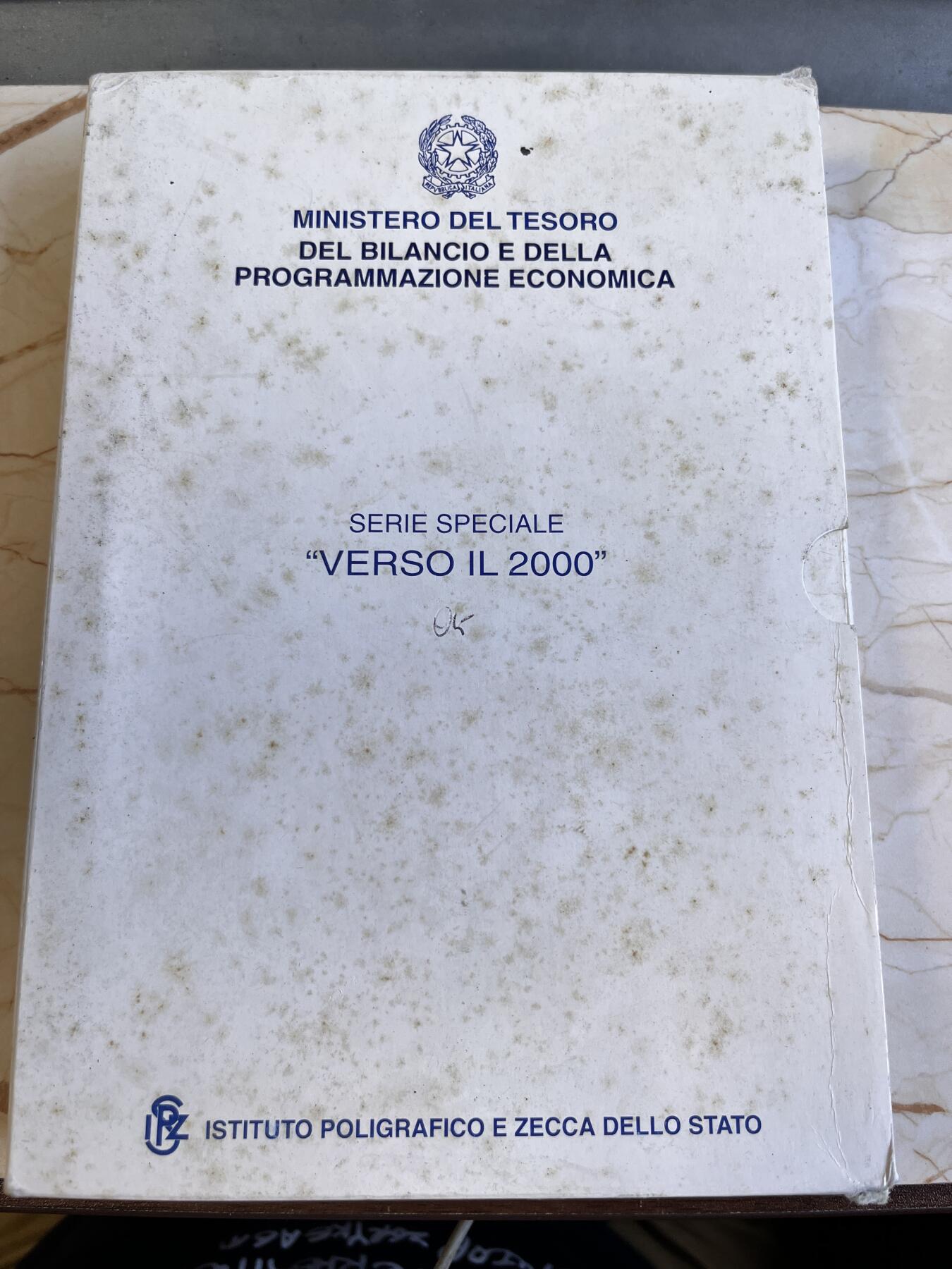 第166期拍卖【长期征集拍品】 获奖意大利1998-2000年迈向新世纪精制银币6枚全套，1999年5000里拉的那枚获得克劳斯最佳艺术币和年度最佳硬币两项大奖！835银，16克*6