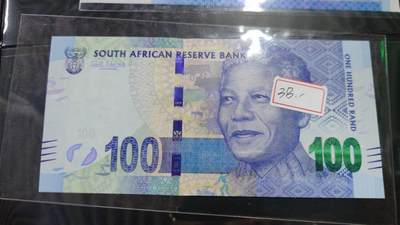 世界钱币～微拍第191期暨2025年第30期  继续清理库存 2012年南非100兰特 全新绝品首发AA冠 尾4