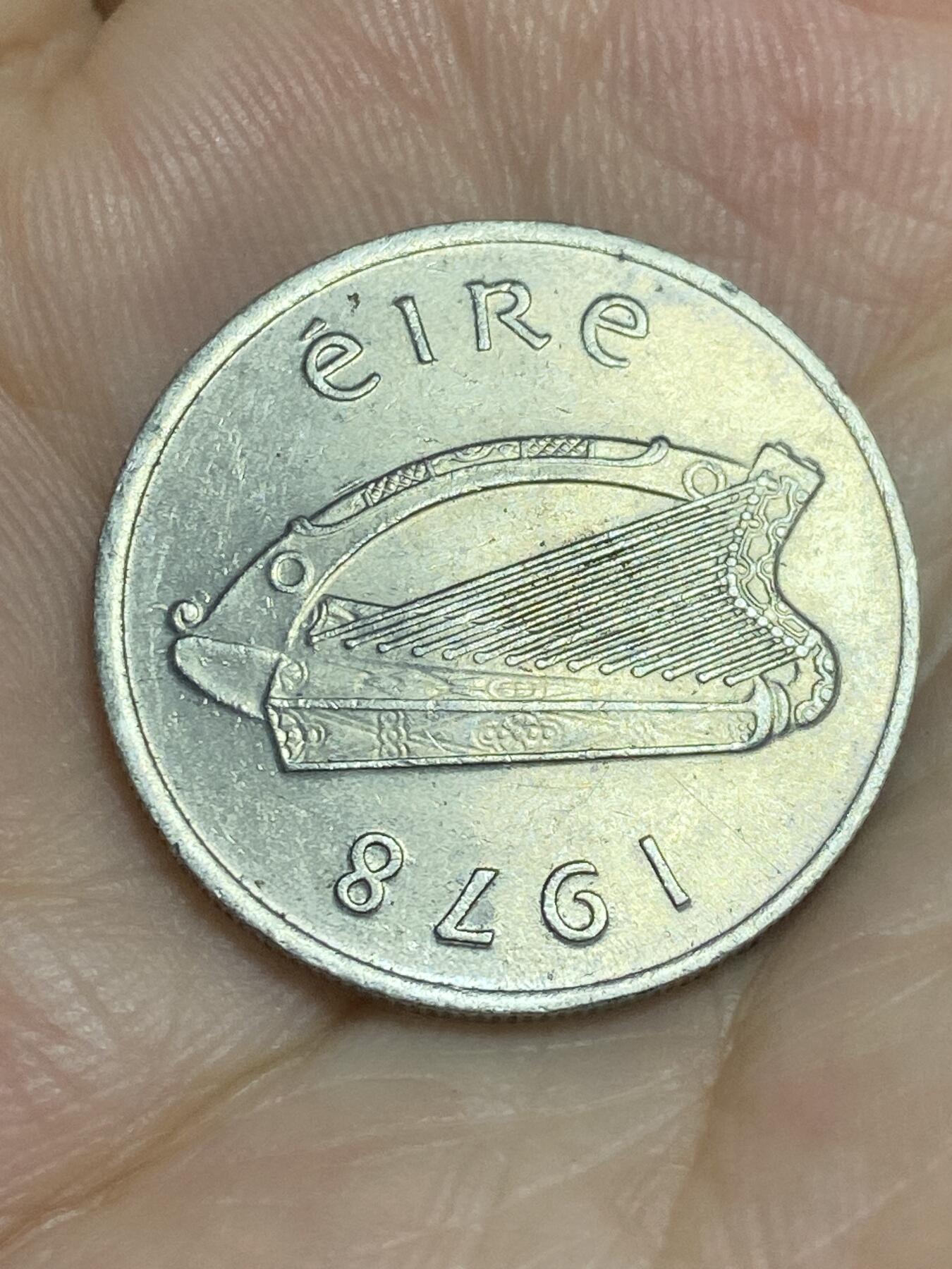 2025年第六十五场(总第九十一场）外国好品散币(免佣金) 爱尔兰🇮🇪1978年5便士(共和国时期第二套十进制第一版，牛头向右大尺寸)