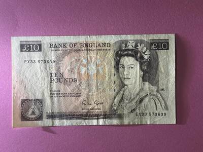 大中华拍卖第784期 - 英国D序10磅 EX33 573639 品相如图 非绝品