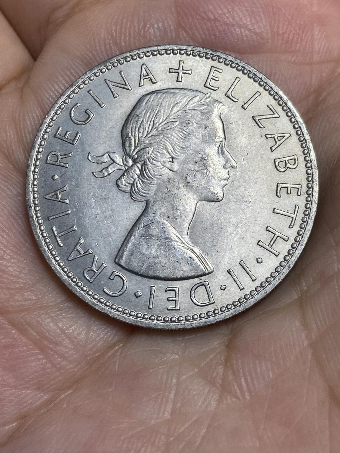 2025年第六十五场(总第九十一场）外国好品散币(免佣金) 英国🇬🇧1966年半克朗(伊丽莎白二世青年桂冠)