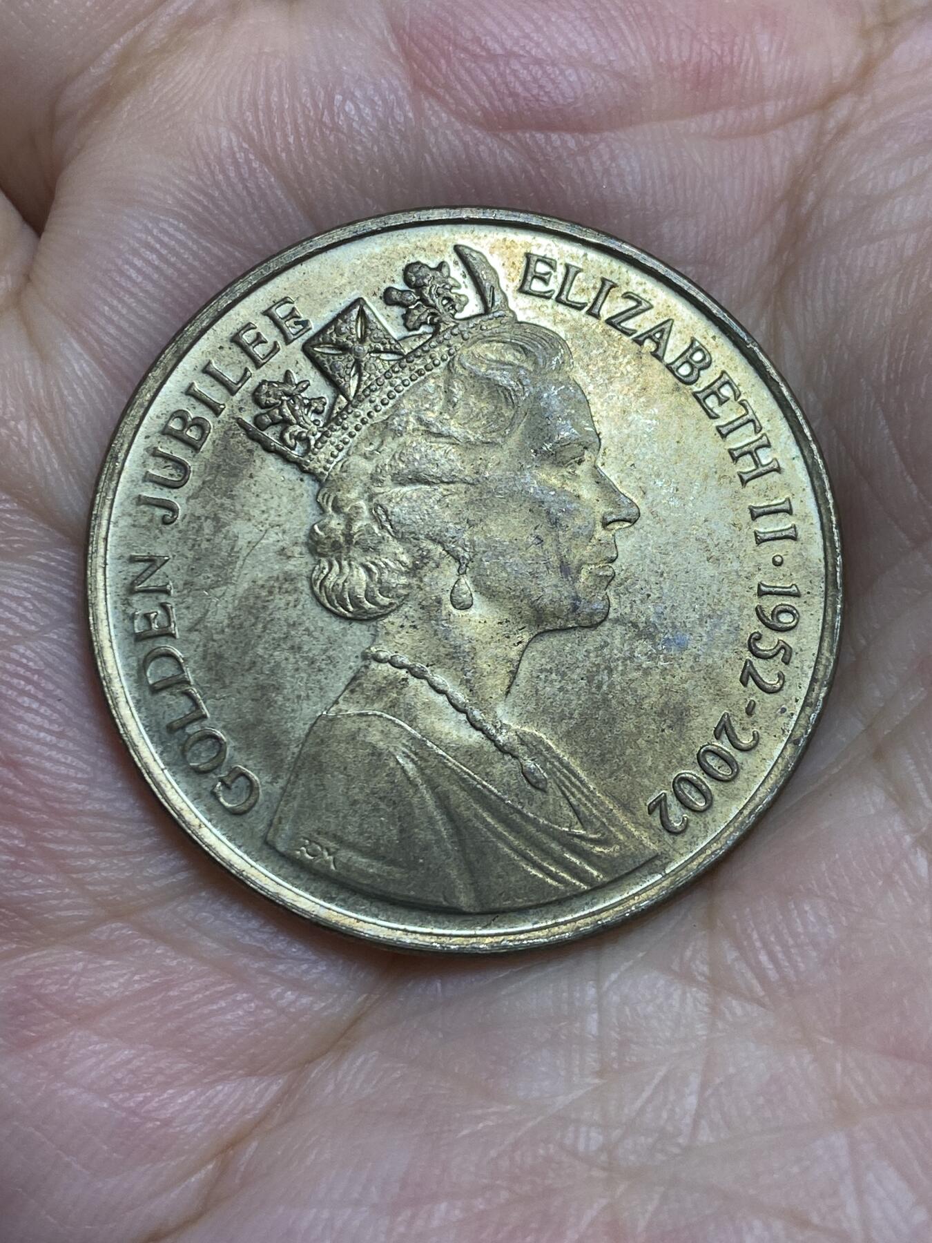 2025年第六十五场(总第九十一场）外国好品散币(免佣金) 少见–英国🇬🇧2002年纪念章(伊丽莎白二世登基50周年金禧纪念章)