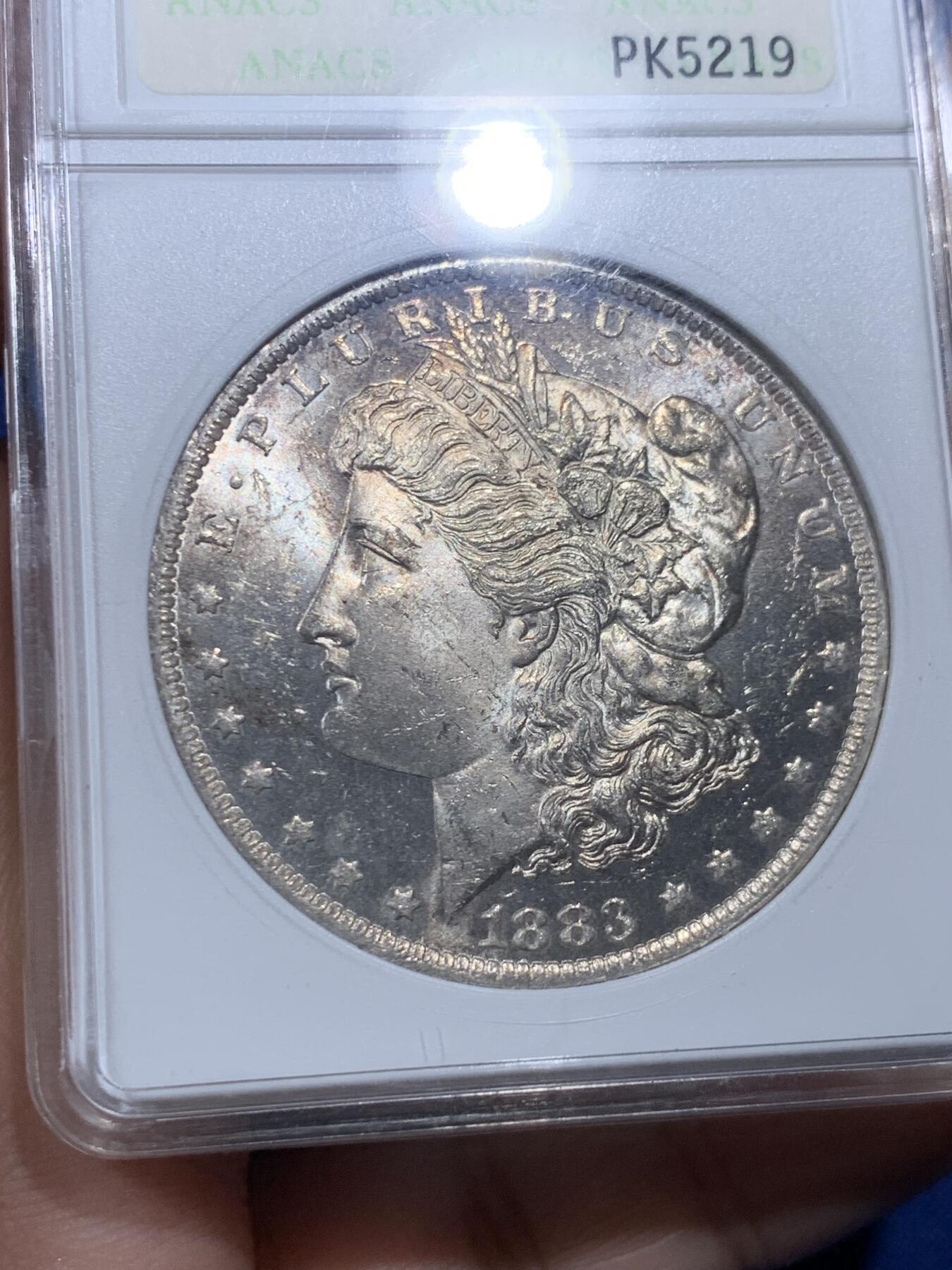《竞宝斋》第400场 周日，周一，周二，3场连拍 （全场包邮） ANACS MS63PL 美国1883年O版摩根银元，超级好看的镜面状态，原汁原味淡彩老包浆，状态极佳，ANACS绝版经典小白盒。