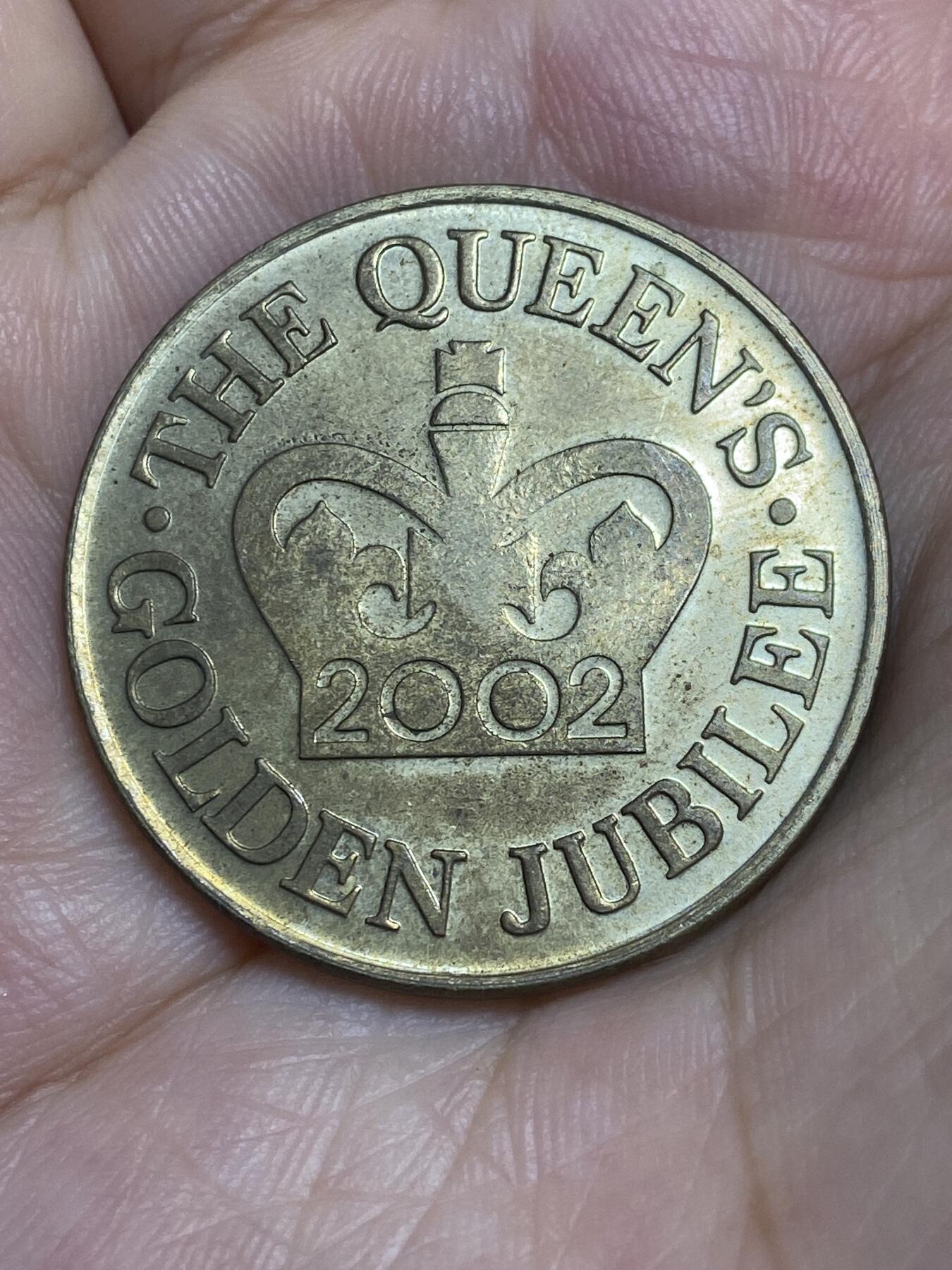 2025年第六十五场(总第九十一场）外国好品散币(免佣金) 少见–英国🇬🇧2002年纪念章(伊丽莎白二世登基50周年金禧纪念章)
