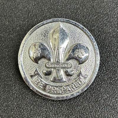 西秦中古拍卖第五十一期 - 香港童子军证章