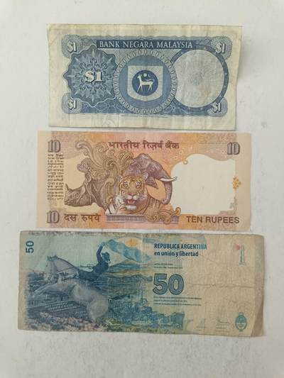 【20250717】非全新纸币第265场 外国3张纸币，有裂缝