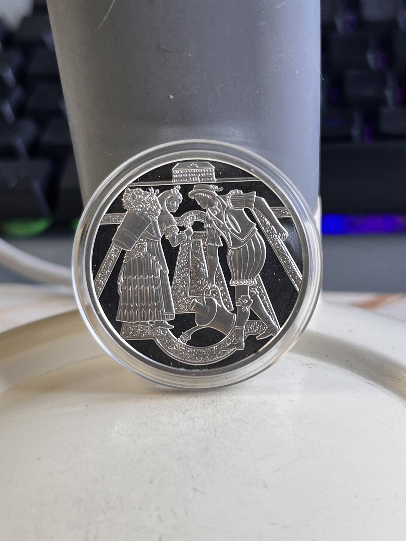 第166期拍卖【长期征集拍品】 奥地利2003年发行施洛斯霍夫宫殿精制纪念银币，925银，16克