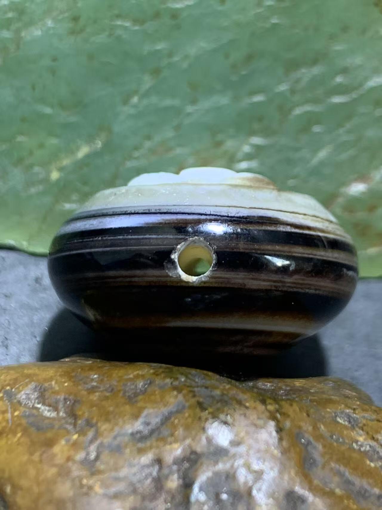 精品冰飘天眼纹药师玛瑙手工雕刻莲花板珠（背云）一颗