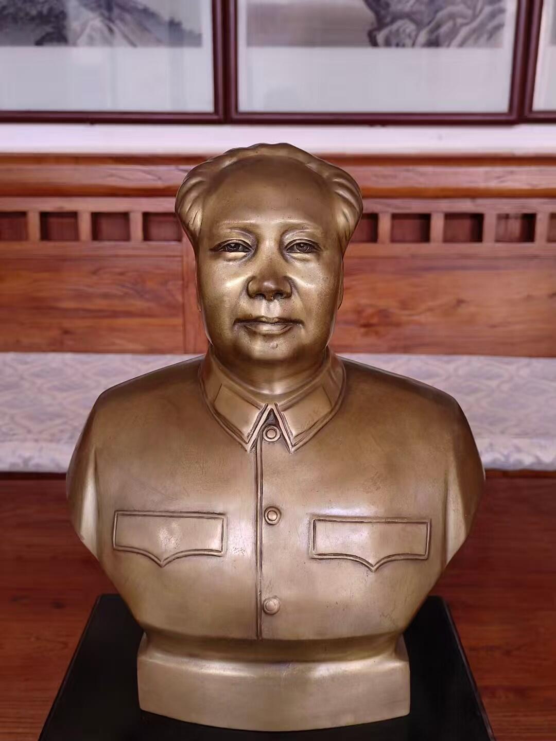 老干部家惠让伟大领袖毛主席铜像，开脸端详，总高45/宽28/前后20厘米，重8.1斤完整无损，保老保真。