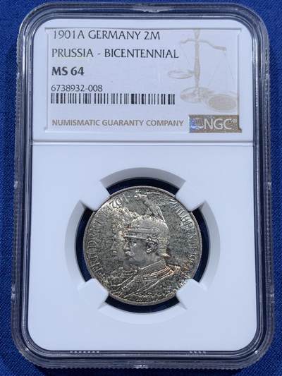 《竞宝斋》第401场 周日，周一，周二，3场连拍 （全场包邮） - NGC MS64 德国1901A建国200周年2马克银币，币面五彩缤纷且获得高分，错过很难再遇