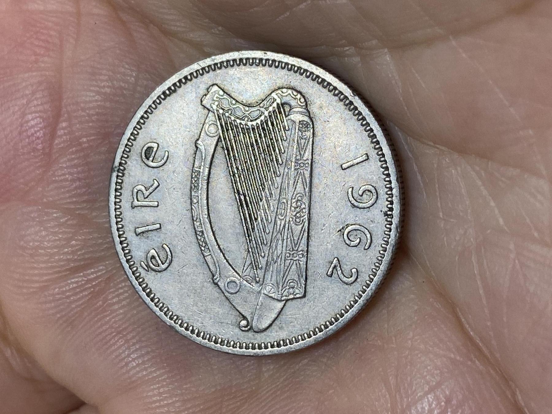 2025年第六十六场(总第九十二场）外国好品散币(免佣金) 好品–爱尔兰🇮🇪1962年1先令(共和国时期第一套第二版)