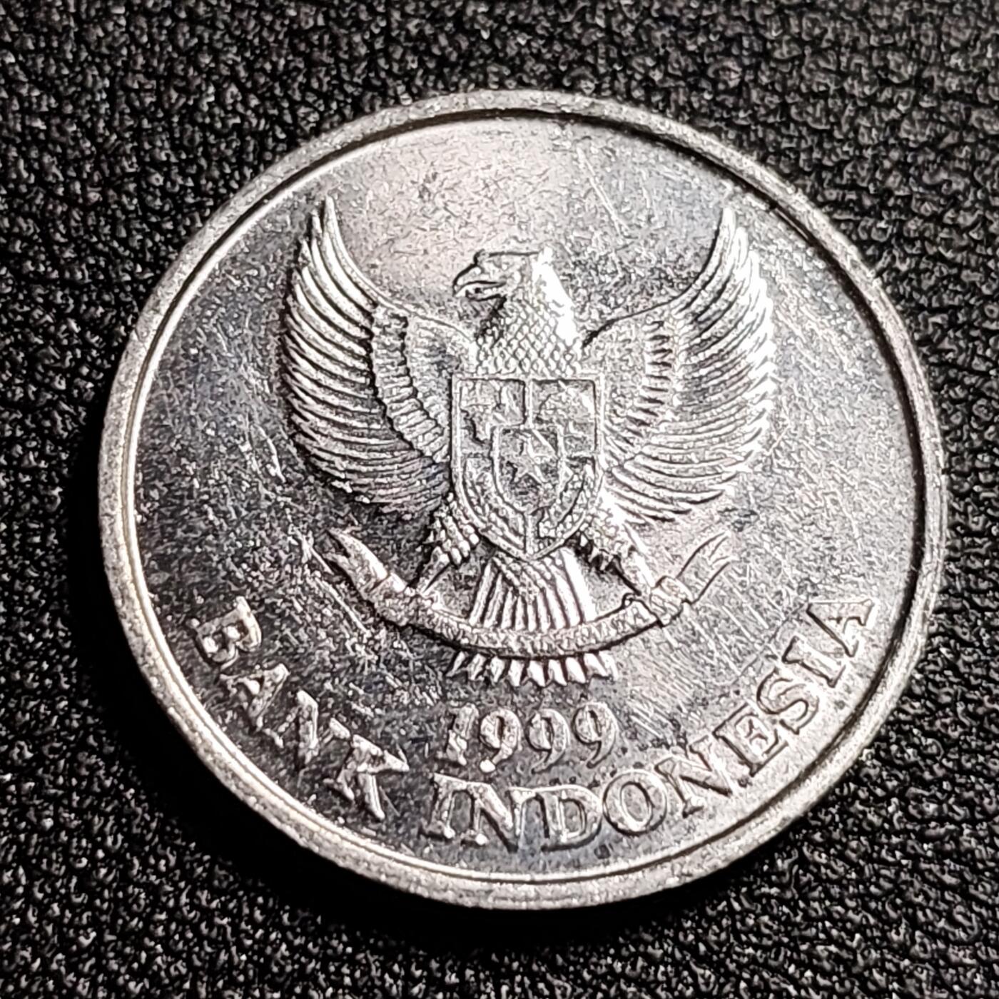 泉币菌-第52场-各国散币场 原光美品 印度尼西亚100卢比 鹰徽鹦鹉图案