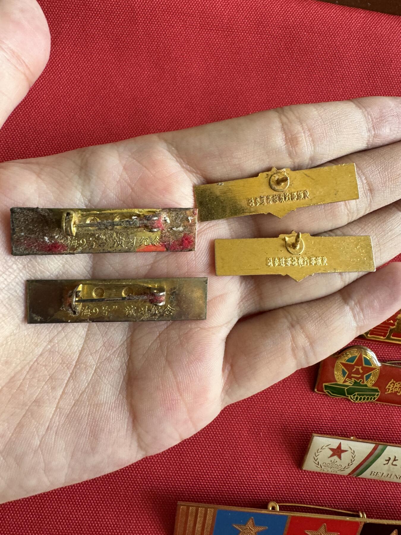 五哥徽章群   16号周三晚上八点4群联拍
