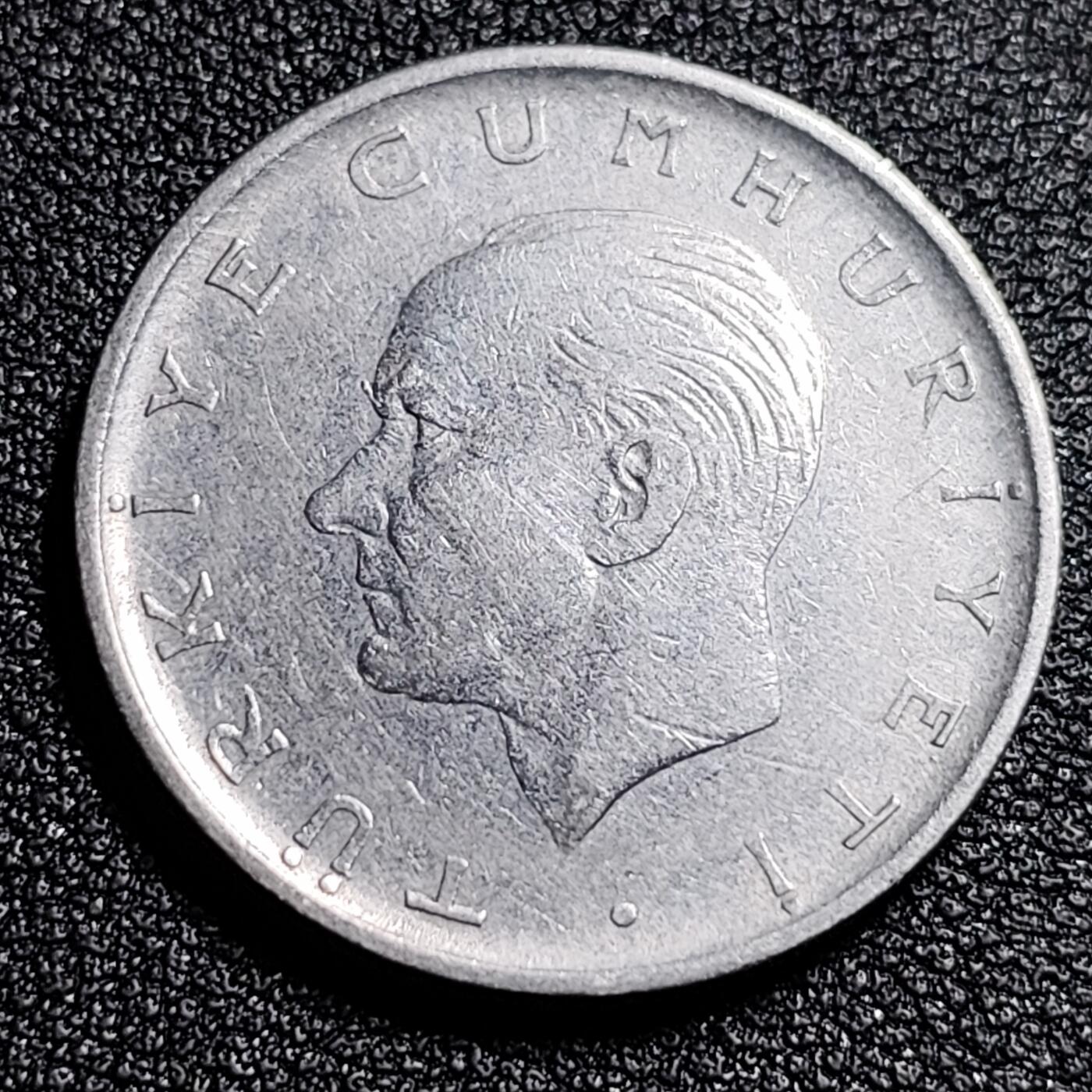 泉币菌-第52场-各国散币场 土耳其1里拉大币 1960年钢币 27mm 