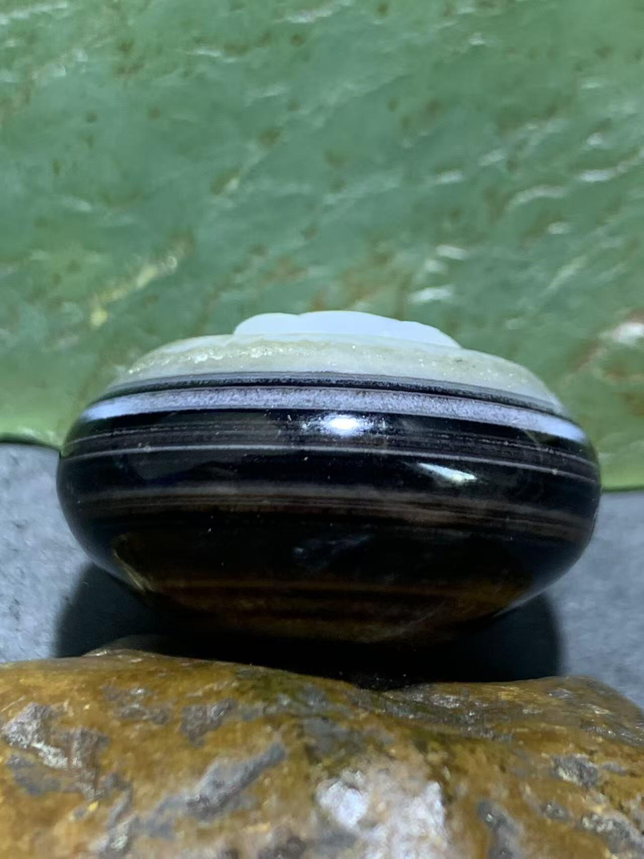 精品冰飘天眼纹药师玛瑙手工雕刻莲花板珠（背云）一颗