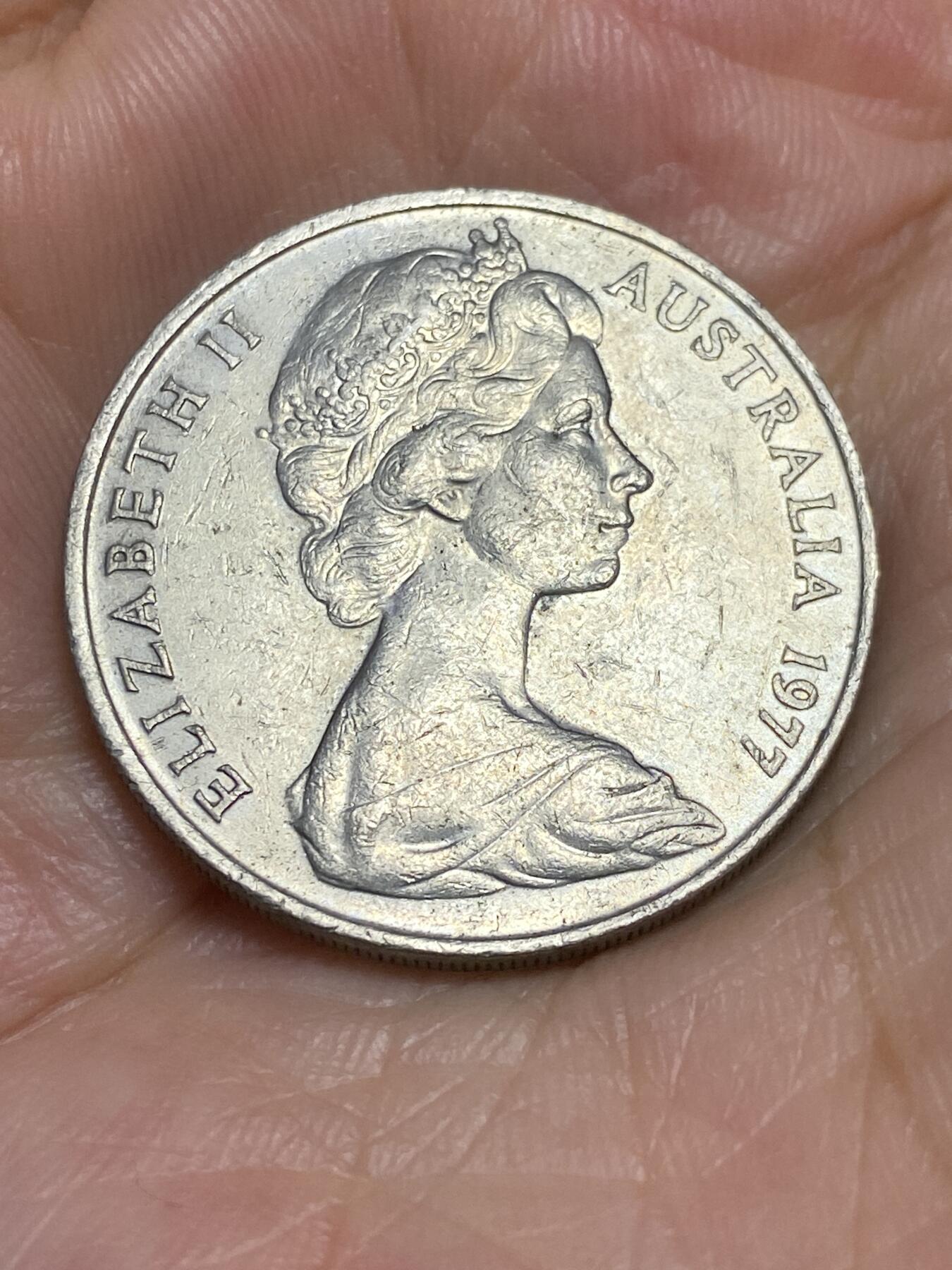 2025年第六十六场(总第九十二场）外国好品散币(免佣金) 澳大利亚🇦🇺1977年20分(伊丽莎白二世中年花冠)