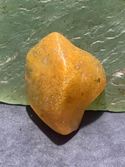 放福利！精美天然冻料黄金草花纹阿拉善玛瑙原石一颗， - 放福利！精美天然冻料黄金草花纹阿拉善玛瑙原石一颗，