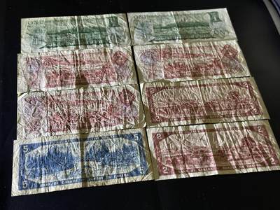 《外钞收藏家》第五百四十七期（本期稀少裸币、刀币、精品评级）（本平台长期征集拍品、欢迎藏友们联系合作） 加拿大两个版本1、2、5加元 非全新 品相如图