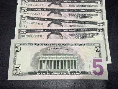 《外钞收藏家》第五百四十七期（本期稀少裸币、刀币、精品评级）（本平台长期征集拍品、欢迎藏友们联系合作） 2021年美国彩版5美元 标准10连号 全新UNC （41-50）