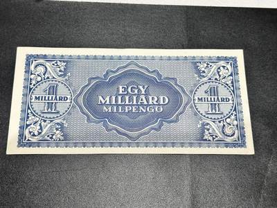 《外钞收藏家》第五百四十七期（本期稀少裸币、刀币、精品评级）（本平台长期征集拍品、欢迎藏友们联系合作） 1946年匈牙利10亿潘戈 UNC-