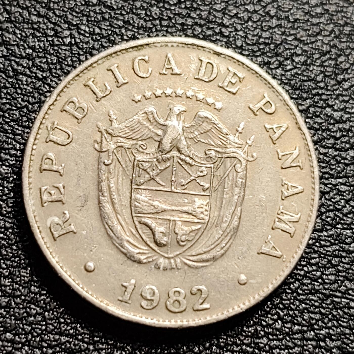 泉币菌-第54场-各国散币场 巴拿马1982年5分 国鸟角雕  铜镍币  21.2mm 