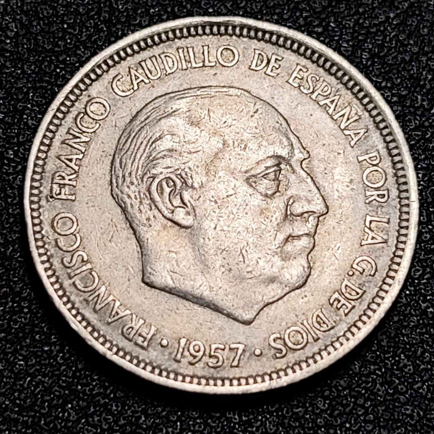 泉币菌-第53场-精品场 西班牙1957年 5比塞塔 弗朗哥鹰徽 23mm