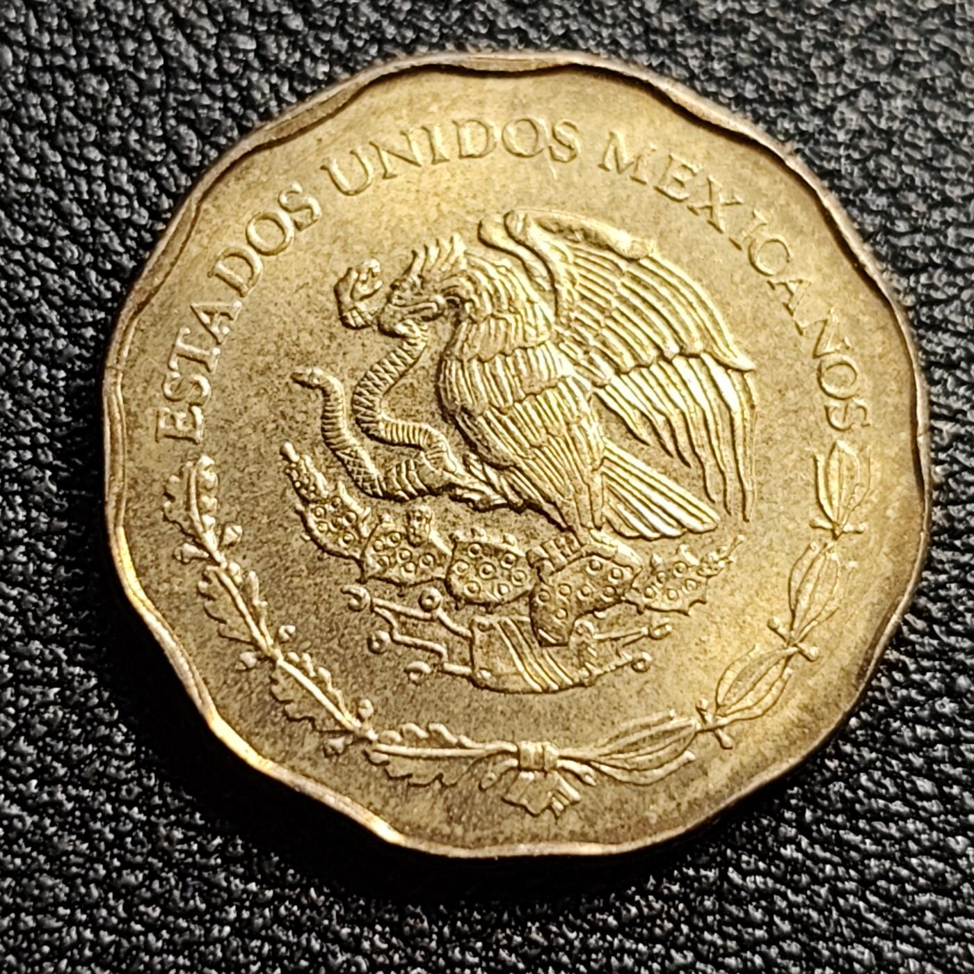 泉币菌-第54场-各国散币场 铜光美品 墨西哥50分 鹰蛇图案 玛雅文化