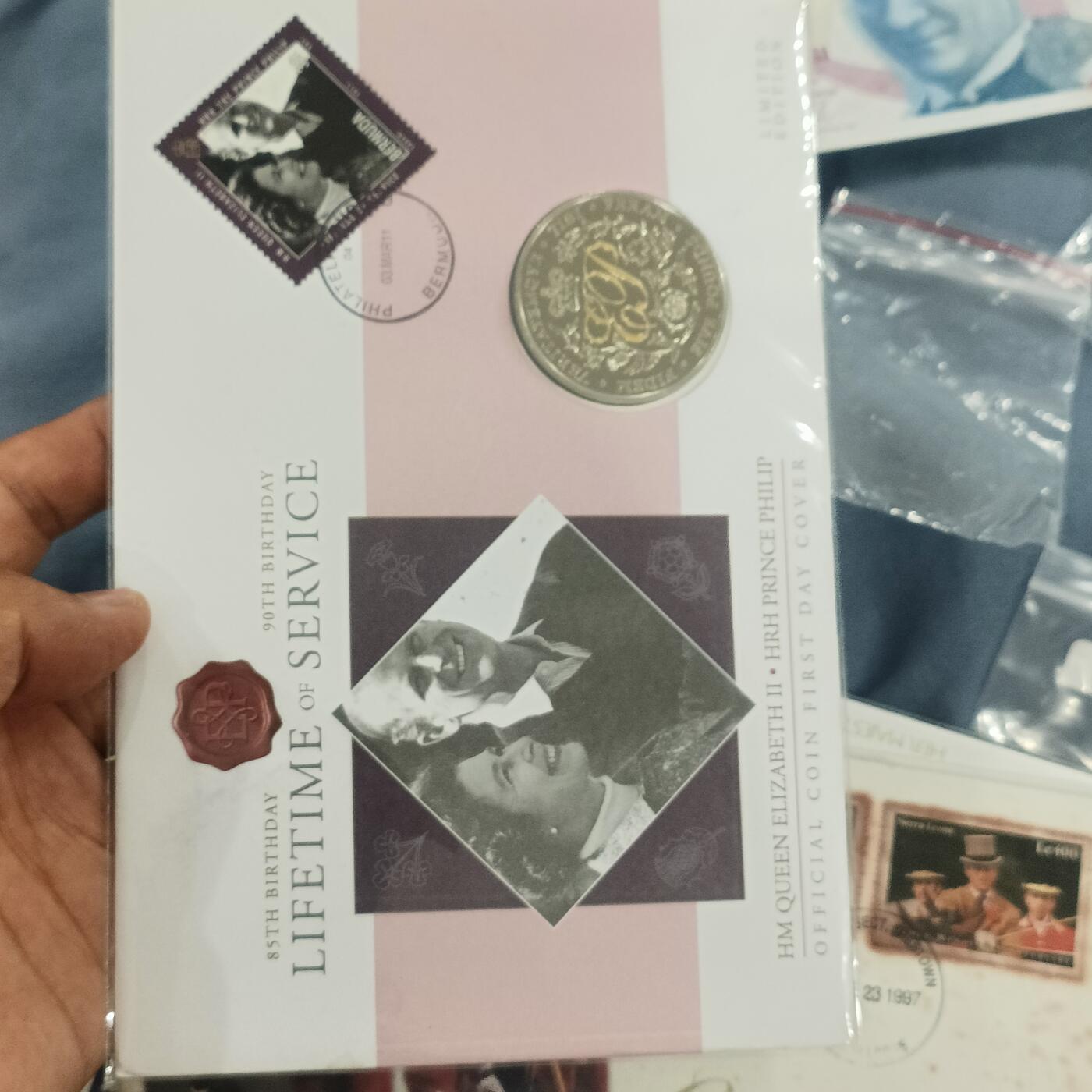泡泡币外币第六十场可代拍15038385335微信 少见根西倒二镑大克朗