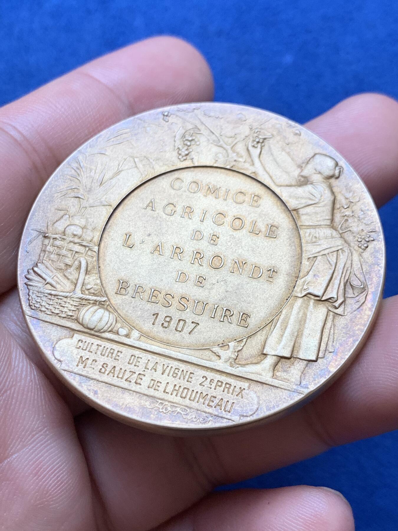 《竞宝斋》第402场 周日，周一，周二，3场连拍 （全场包邮）