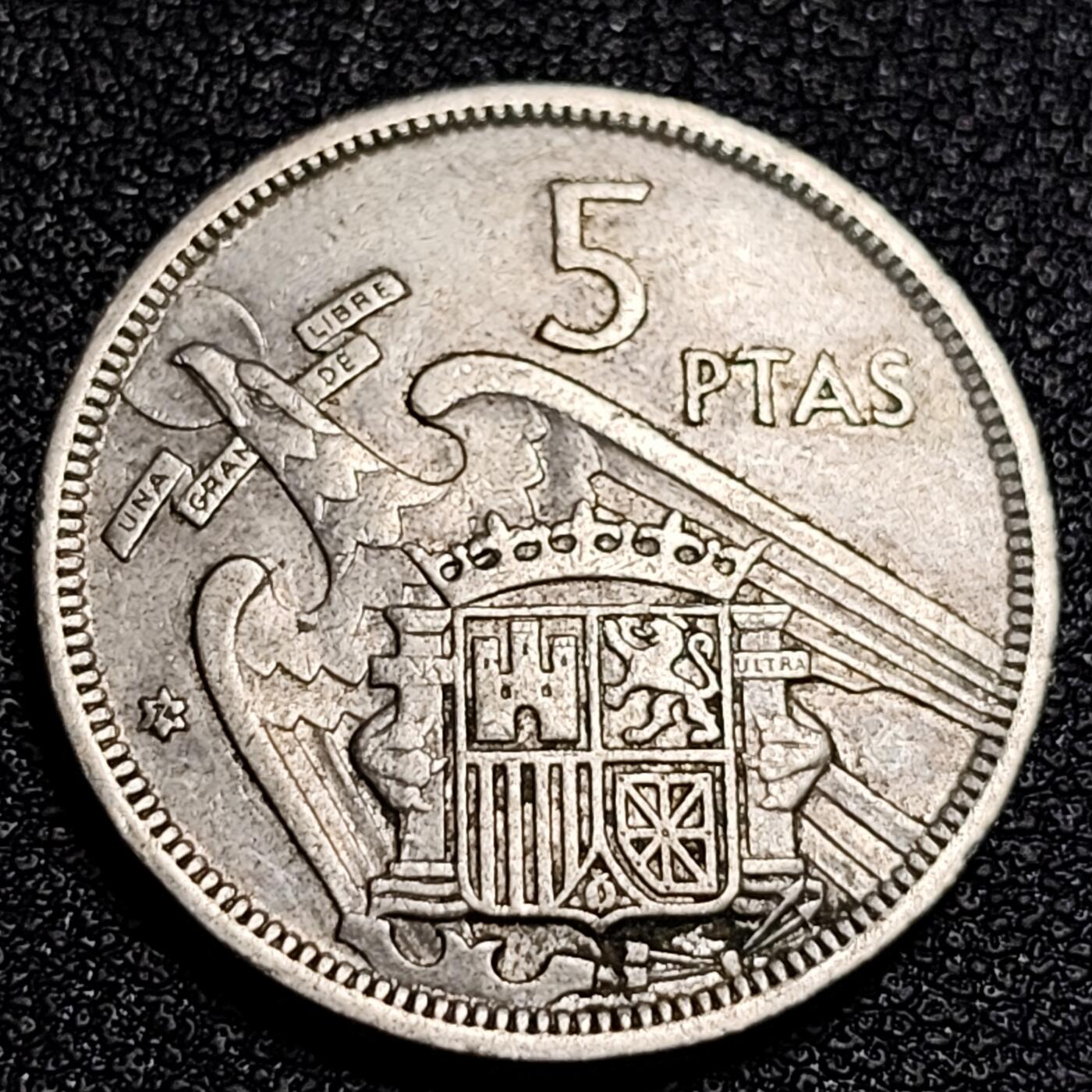 泉币菌-第53场-精品场 西班牙1957年 5比塞塔 弗朗哥鹰徽 23mm