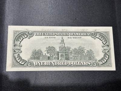 《外钞收藏家》第五百四十七期（本期稀少裸币、刀币、精品评级）（本平台长期征集拍品、欢迎藏友们联系合作） 1990年美国小头版100美元 AU品相