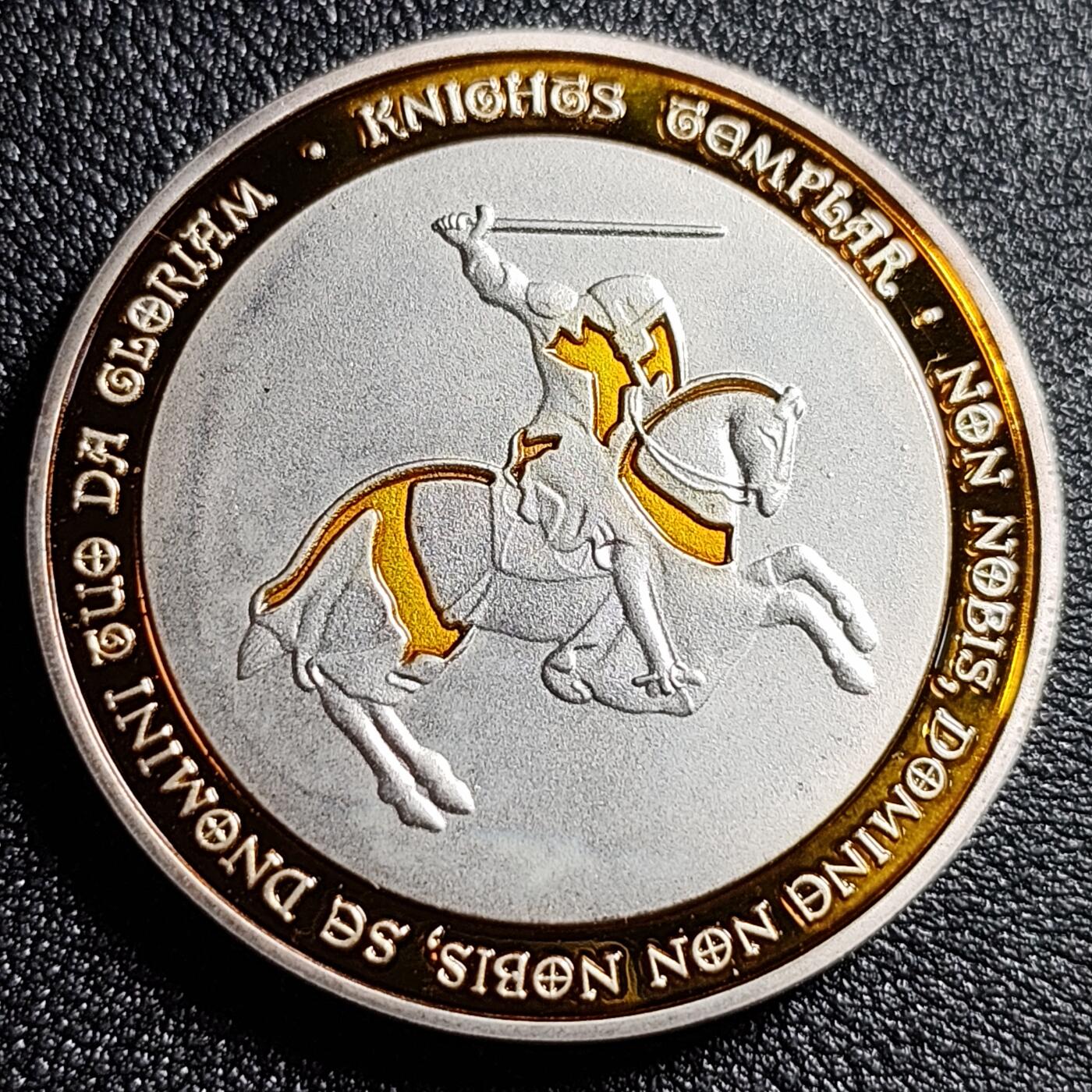泉币菌-第53场-精品场 马剑圣殿骑士 纪念章 直径约40mm 