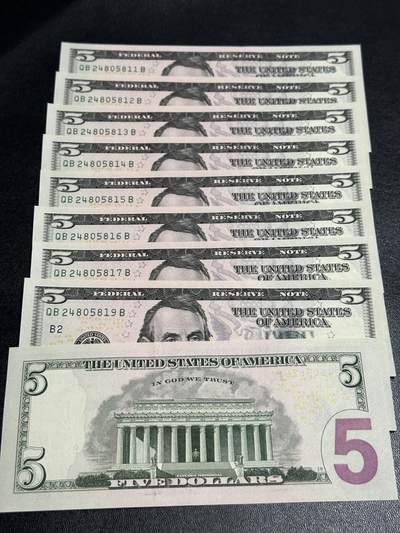 《外钞收藏家》第五百四十七期（本期稀少裸币、刀币、精品评级）（本平台长期征集拍品、欢迎藏友们联系合作） 2021年美国彩版5美元 9张 全新UNC（11-20少尾8）