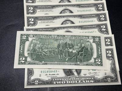 《外钞收藏家》第五百四十七期（本期稀少裸币、刀币、精品评级）（本平台长期征集拍品、欢迎藏友们联系合作） 2003年美国2美元 标准10连号 全新 都是补号（61-70）