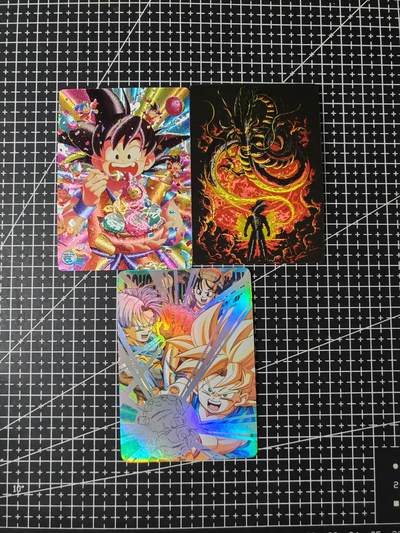 铃鹿第五期（提示一：自制卡难免瑕疵，可能存在撞角爆边等出厂瑕疵，介意慎拍；提示二：参拍请慎重，跑单押金不退的）） - 奇点龙珠粗闪3张
