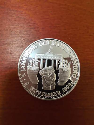 长老汇蛇年精选第二十三场拍卖 1994德国两德统一5周年银章，15克925银，34MM，MDM证书