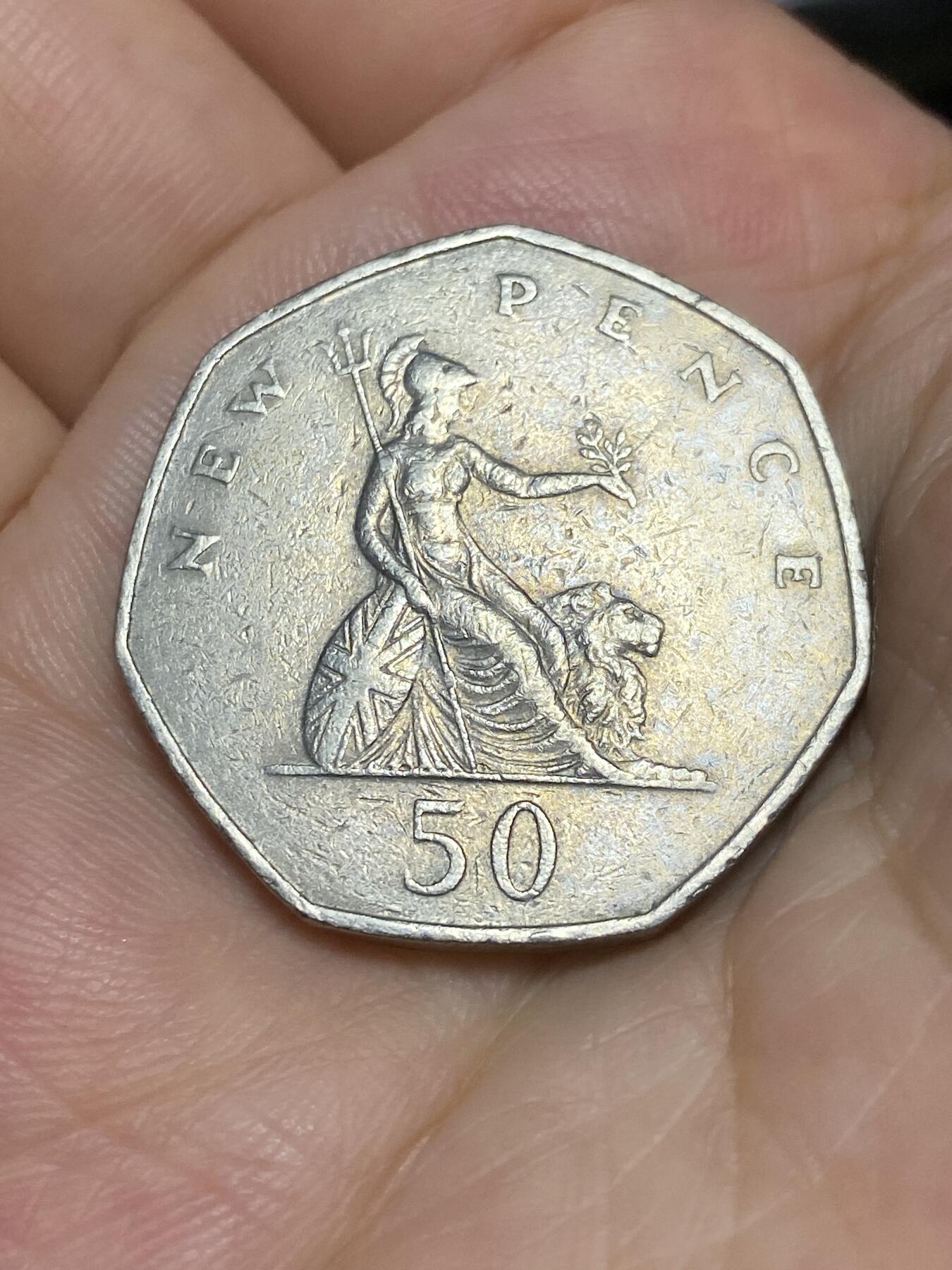 2025年第六十七场(总第九十三场）外国好品散币(免佣金) 英国🇬🇧1970年50新便士(伊丽莎白二世中年花冠，十进制)