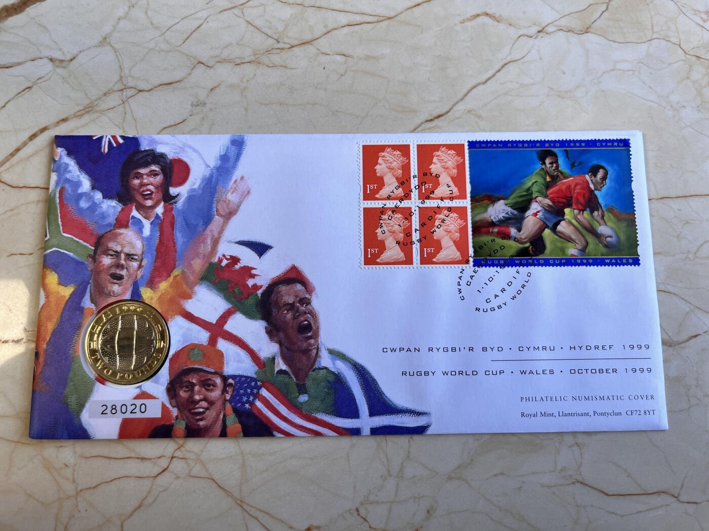 第166期拍卖【长期征集拍品】 卡装英国1999年橄榄球世界杯2英镑双色镀金纪念币