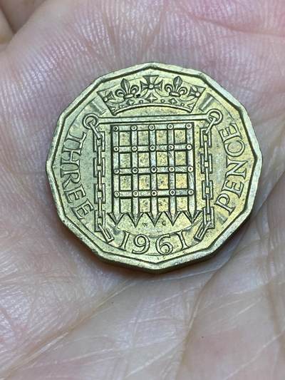 2025年第六十七场(总第九十三场）外国好品散币(免佣金) - 英国🇬🇧1961年3便士(伊丽莎白二世青年桂冠)