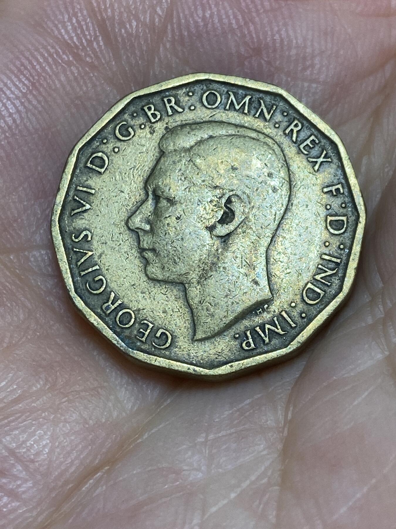 2025年第六十七场(总第九十三场）外国好品散币(免佣金) 英国🇬🇧1945年3便士(乔治六世第一版，印度皇帝加字版)