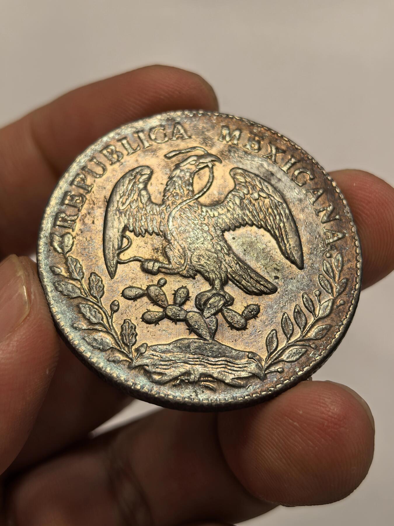 博洋堂世界钱币拍卖第131期（全场包邮） 墨西哥花边鹰洋 MO1849 8里亚尔 金黄色底包浆 有个猫抓痕 不然妥妥高分 漂亮至极