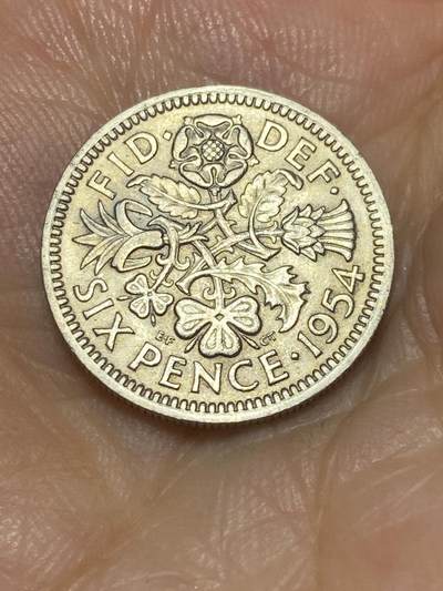 2025年第六十八场(总第九十四场）外国好品散币(免佣金) - 英国🇬🇧1954年6便士(伊丽莎白二世青年桂冠)