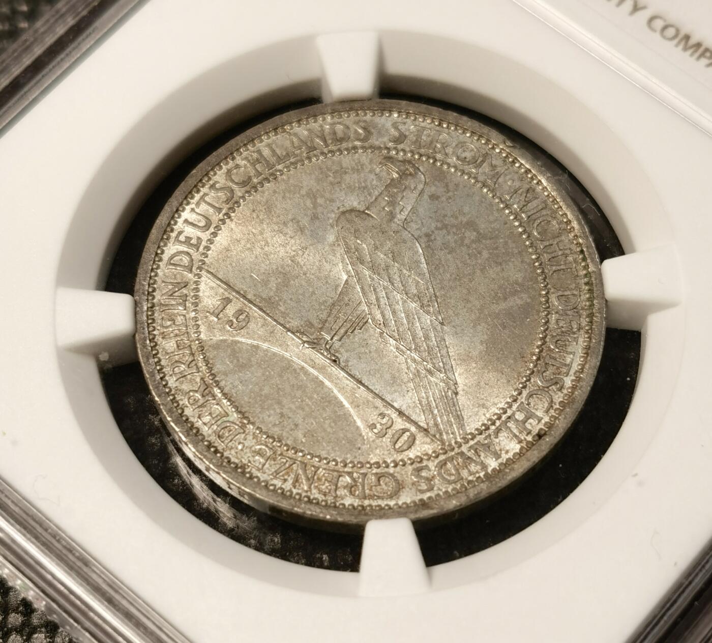  甄臻铺-世界币章拍卖（第25期），送拍享返佣金等优惠多多 NGC-MS64 德国魏玛 1930年 A版 莱茵解放3马克  银币 原味包浆 HA-MS64分拍卖价格在1200元！高分难得