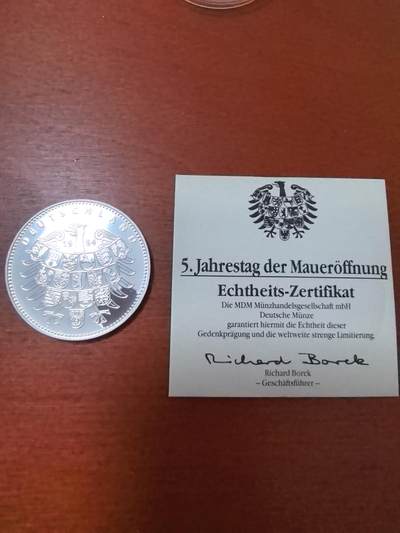 长老汇蛇年精选第二十三场拍卖 1994德国两德统一5周年银章，15克925银，34MM，MDM证书
