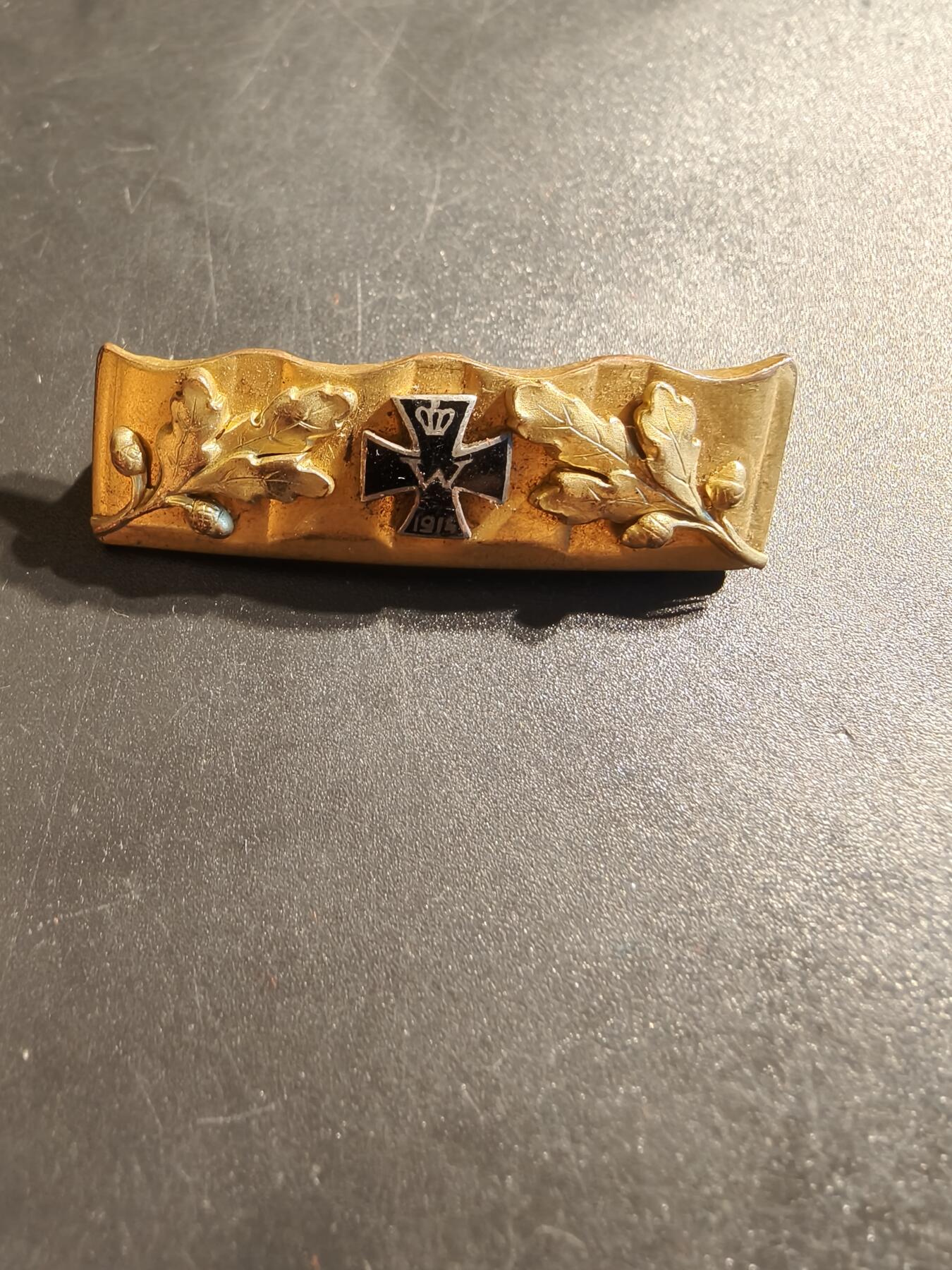 老王徽章第135期 德国一战铁十字风格纪念章
