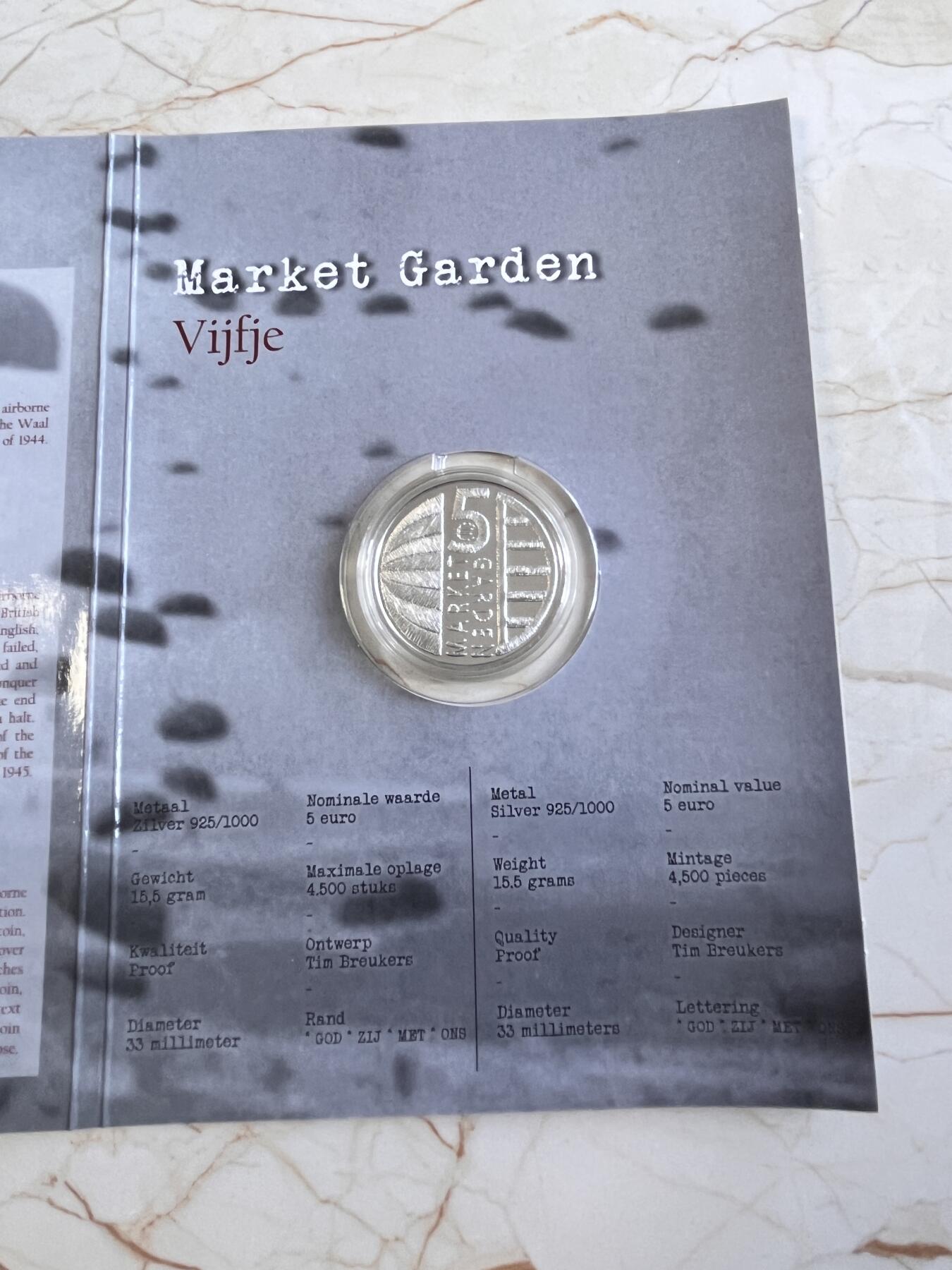 第166期拍卖【长期征集拍品】 卡装荷兰2019年二战市场花园空降行动精制银币，925银，15.5克，发行4500枚