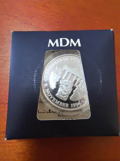 长老汇蛇年精选第二十三场拍卖 1994德国两德统一5周年银章，15克925银，34MM，MDM证书