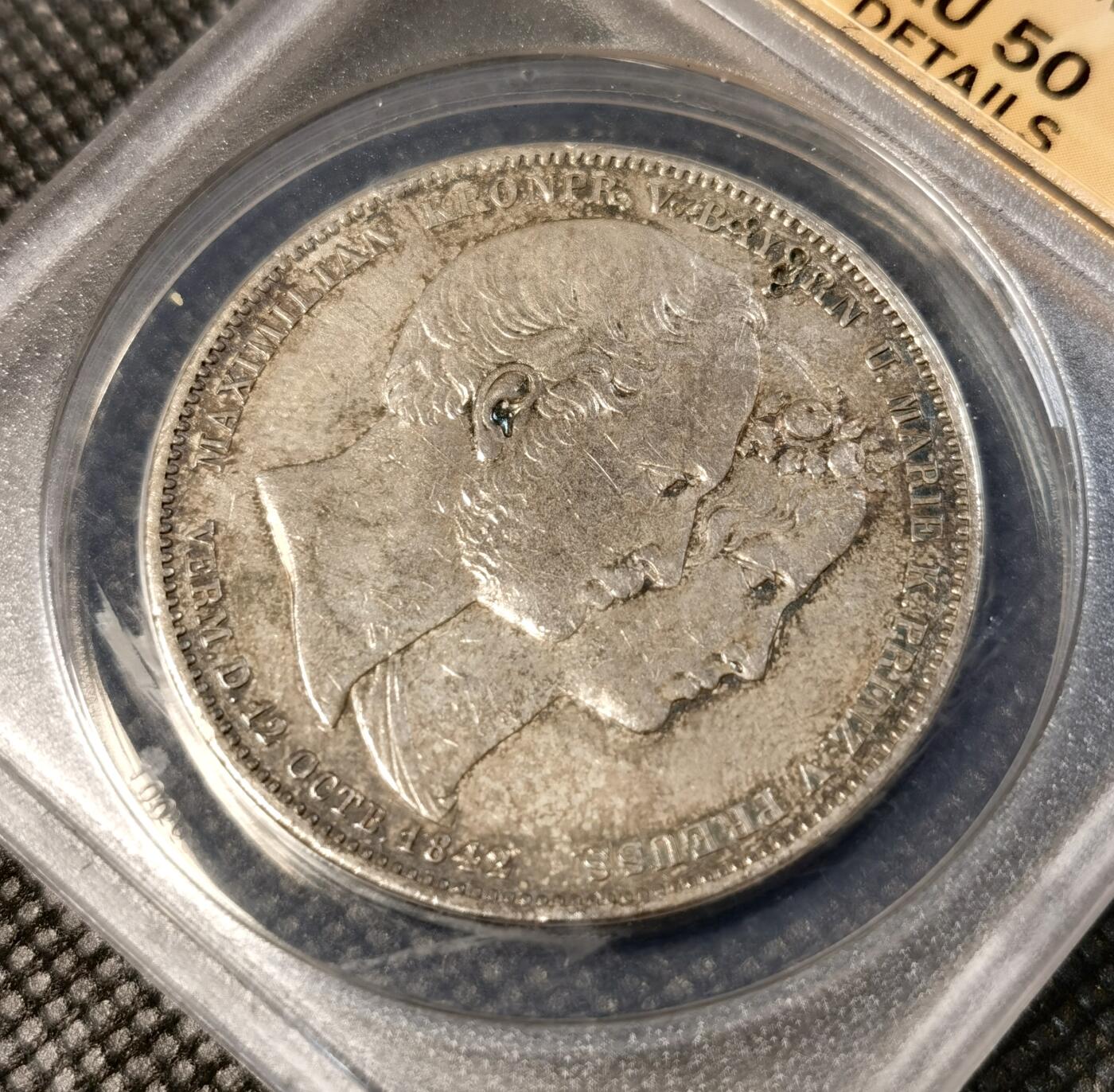  甄臻铺-世界币章拍卖（第25期），送拍享返佣金等优惠多多 ANACS-AU50 1842年巴伐利亚马克西米利安王储大婚纪念2泰勒，墨绿色炫彩透出幽静的感觉，老黄盒子