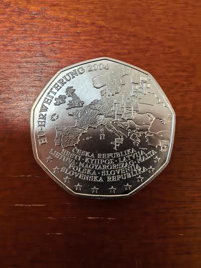 长老汇蛇年精选第二十三场拍卖 - 2004奥地利欧洲东扩5欧元9边形银币，10克800银